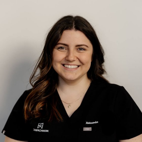 aleksandra.jpeg 